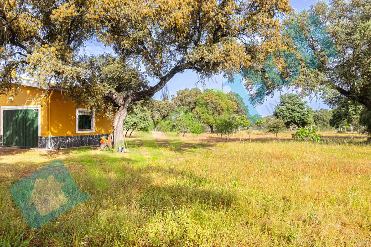 Haus oder Chalet zum Verkauf in Badajoz mit Klimaanlage und Abstellraum