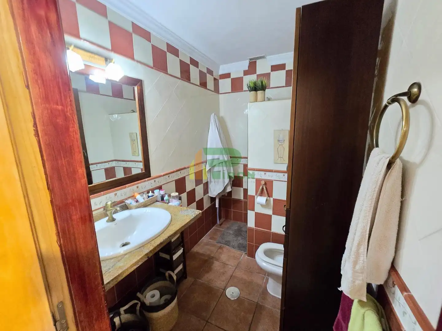 Bathroom of Flat for sale in Lorca  with Air Conditioner, Terrace and Storage room