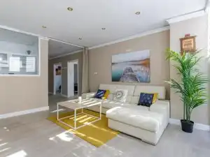Sala d'estar de Pis de lloguer en Málaga amb Aire condicionat, Calefacció i Jardí privat