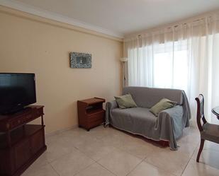 Bedroom of Apartment to share in  Zaragoza Capital  with Air Conditioner and Terrace