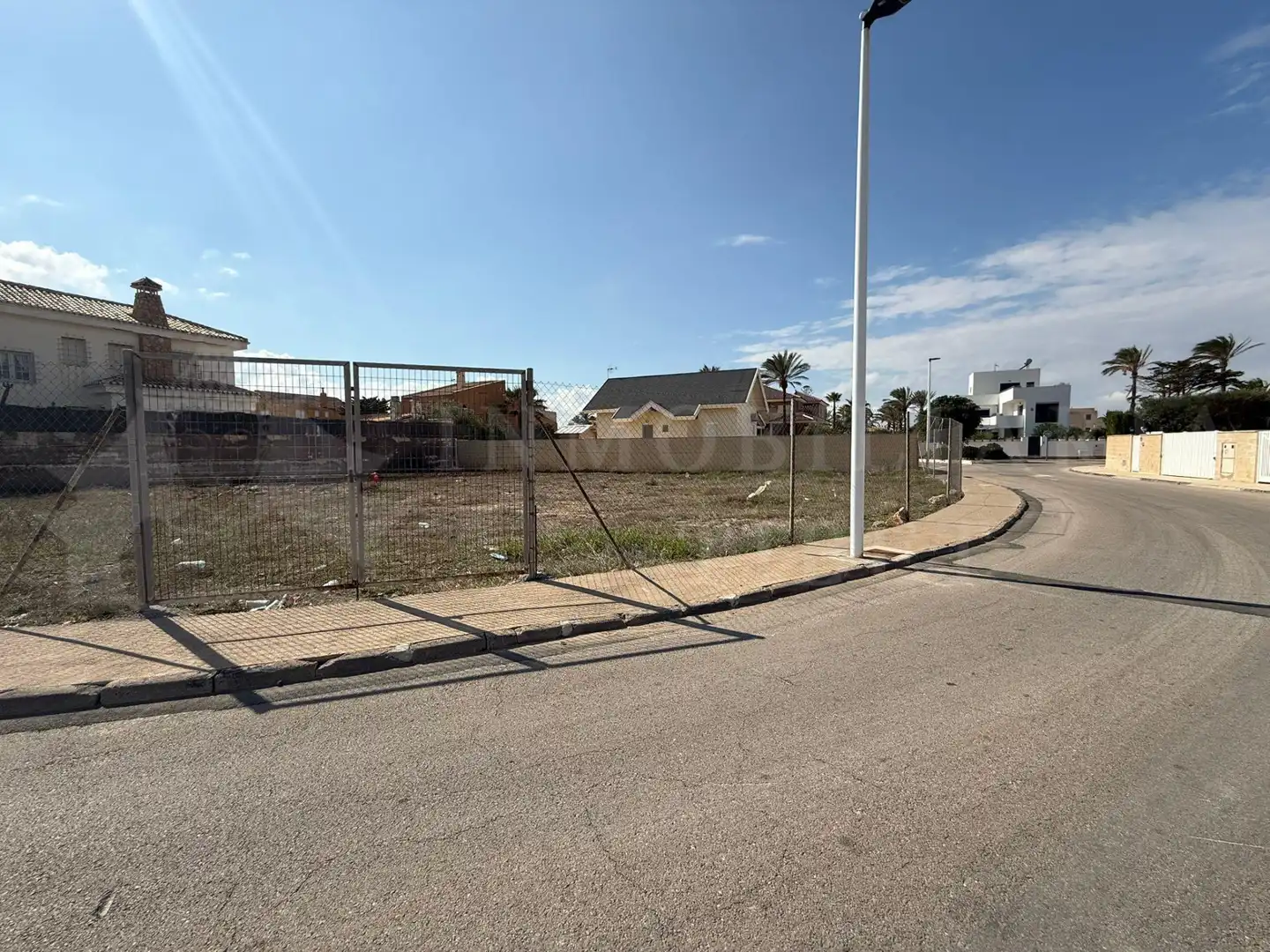Terreny residencial en venda a Plaza Poligono G Veneziola 234, imagen 2