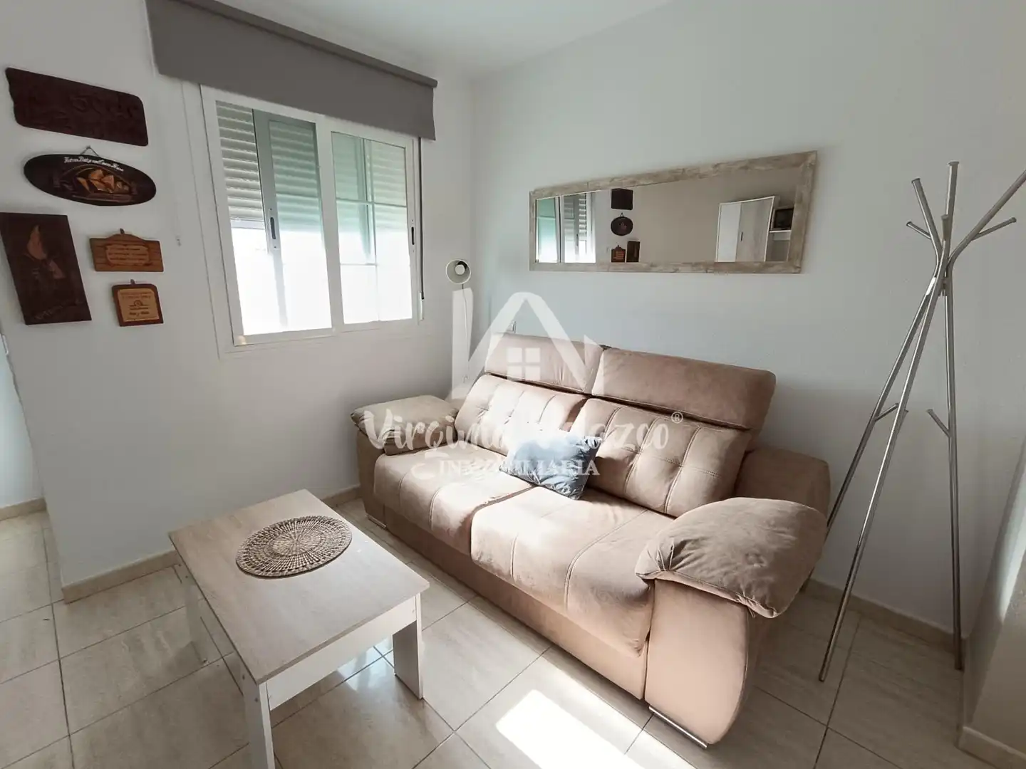 Sala de estar de Apartamento en venta en Rincón de la Victoria con Terraza y Trastero