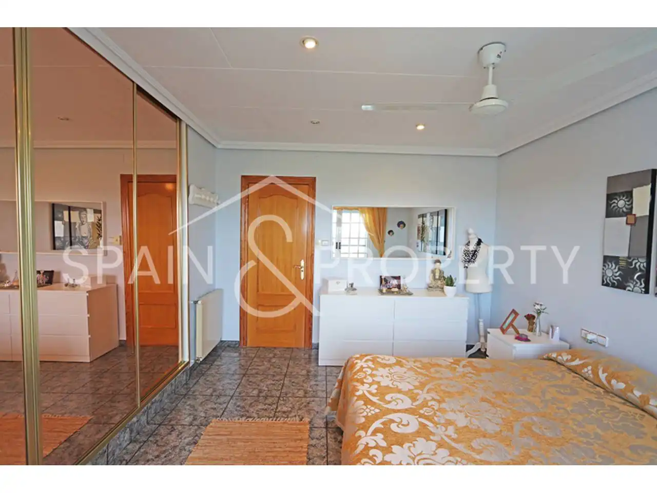 Detached house with pool for sale in Montserrat, imagen 41