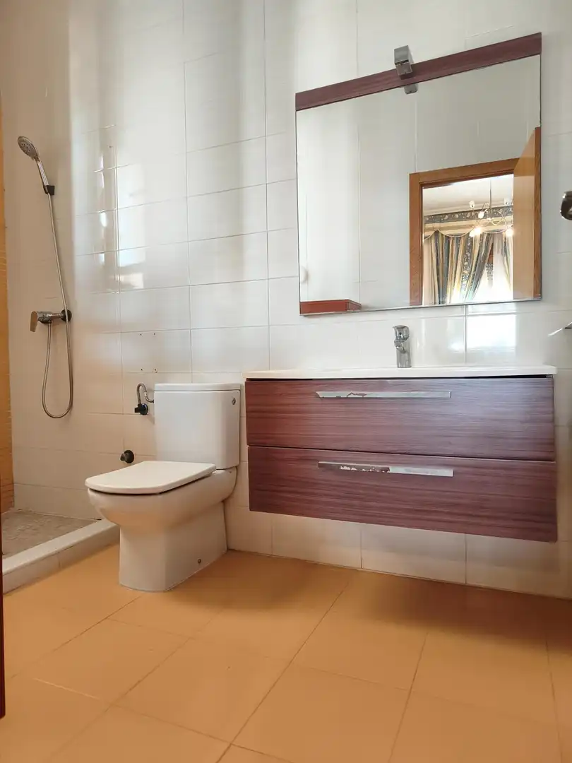 Bathroom of Houses for sale in Molina de Segura