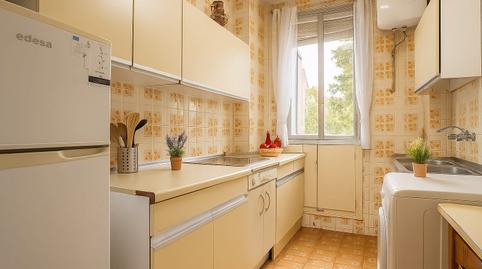 Foto 2 de Piso en venta en Avenida de la Ciudad de Barcelona, Adelfas, Madrid