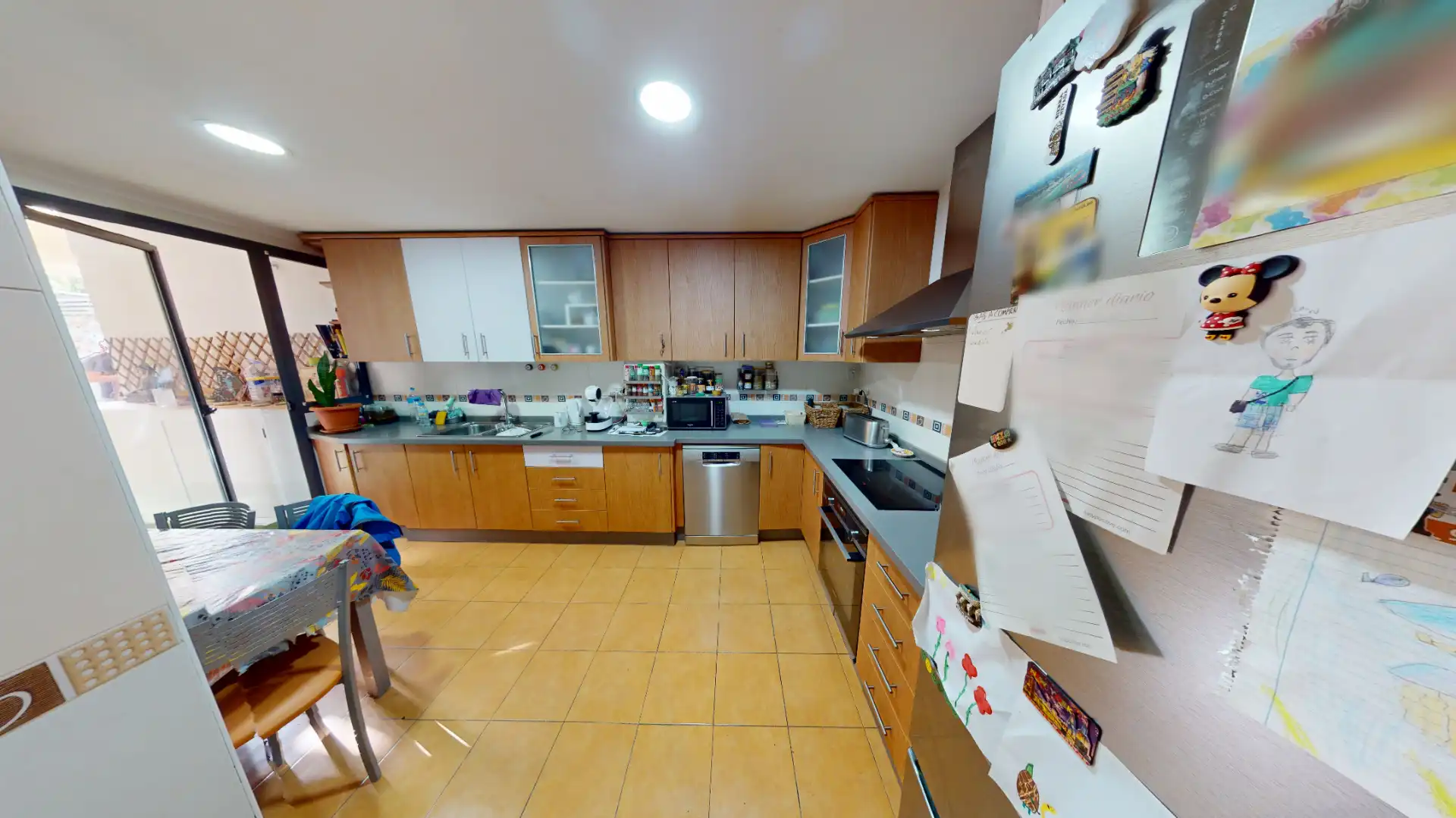 Küche von Wohnung zum Verkauf in Alicante / Alacant mit Klimaanlage, Heizung und Parkett