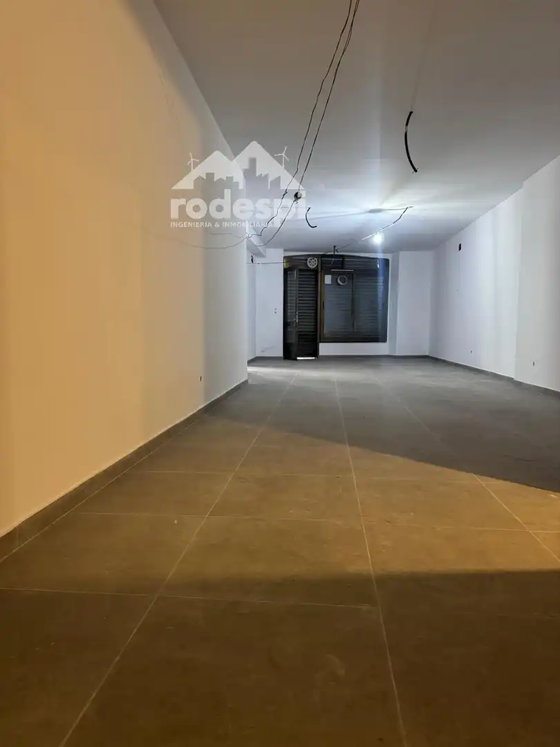 Local comercial en alquiler en Ponteareas, imagen 7