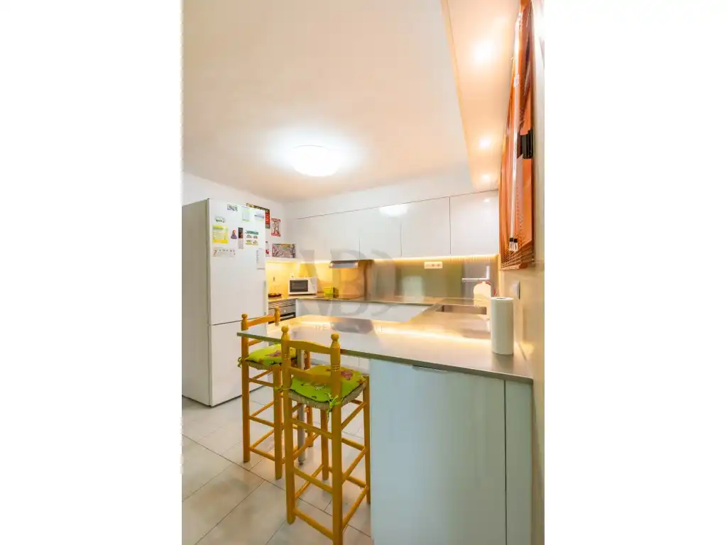 Kitchen of Apartments for sale in Eivissa  with Air Conditioner, Furnished and Oven