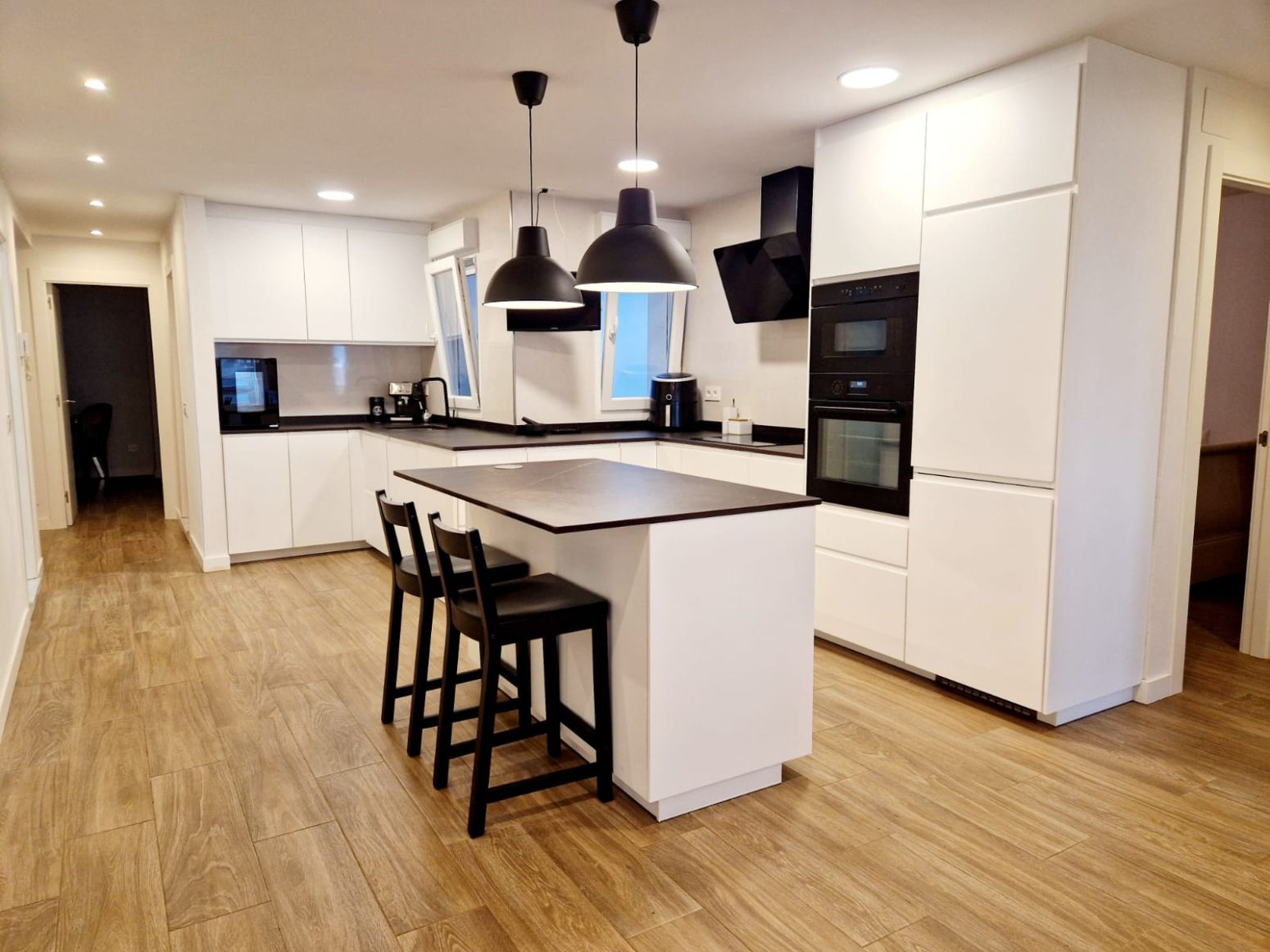Kitchen of Flat for sale in Avilés  with Heating, Terrace and Storage room