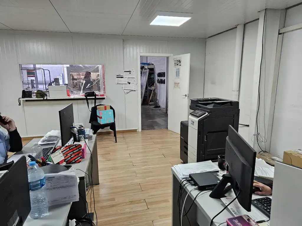 Industrial buildings for rent in Carrer 10, 6, Montepilar