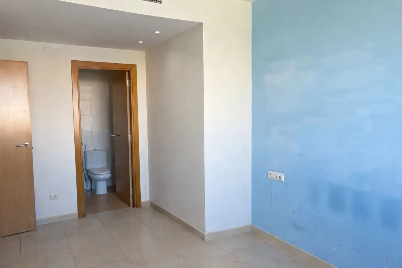 Flat for sale in Cubelles  with Private garden, Terrace and Swimming Pool