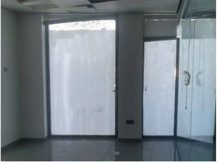 Local comercial en alquiler en Av los Remedios, imagen 20