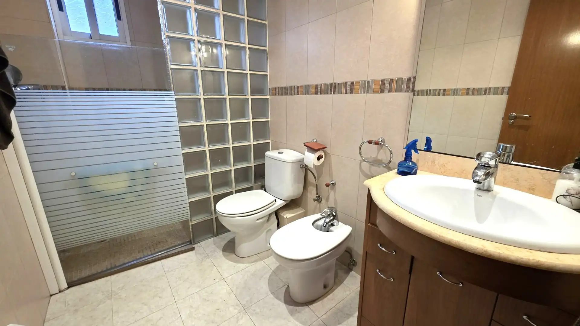 Baño de Piso en venta en L'Olivereta