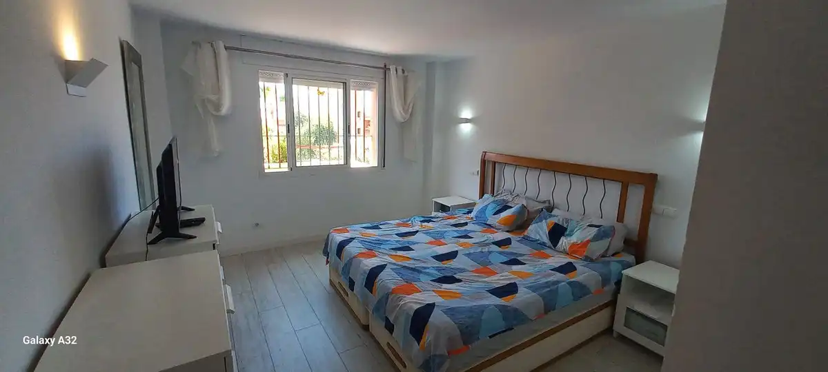 Dormitori de Planta baixa en venda en Marbella amb Aire condicionat, Calefacció i Terrassa