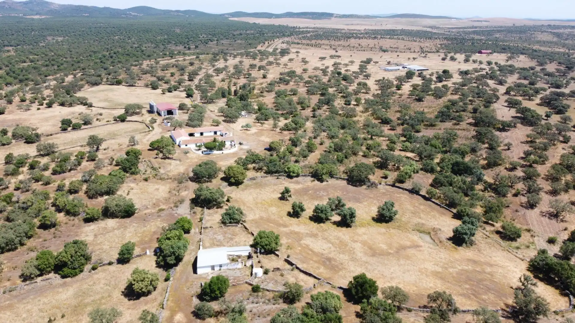 Casa rústica amb jardí en venda a Villanueva de los Castillejos, imagen 93