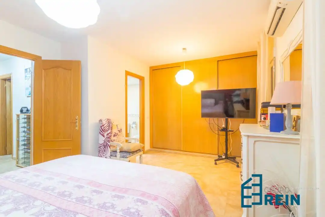 Habitación de Casa adosada en venta en Recas con Aire acondicionado, Calefacción y Trastero