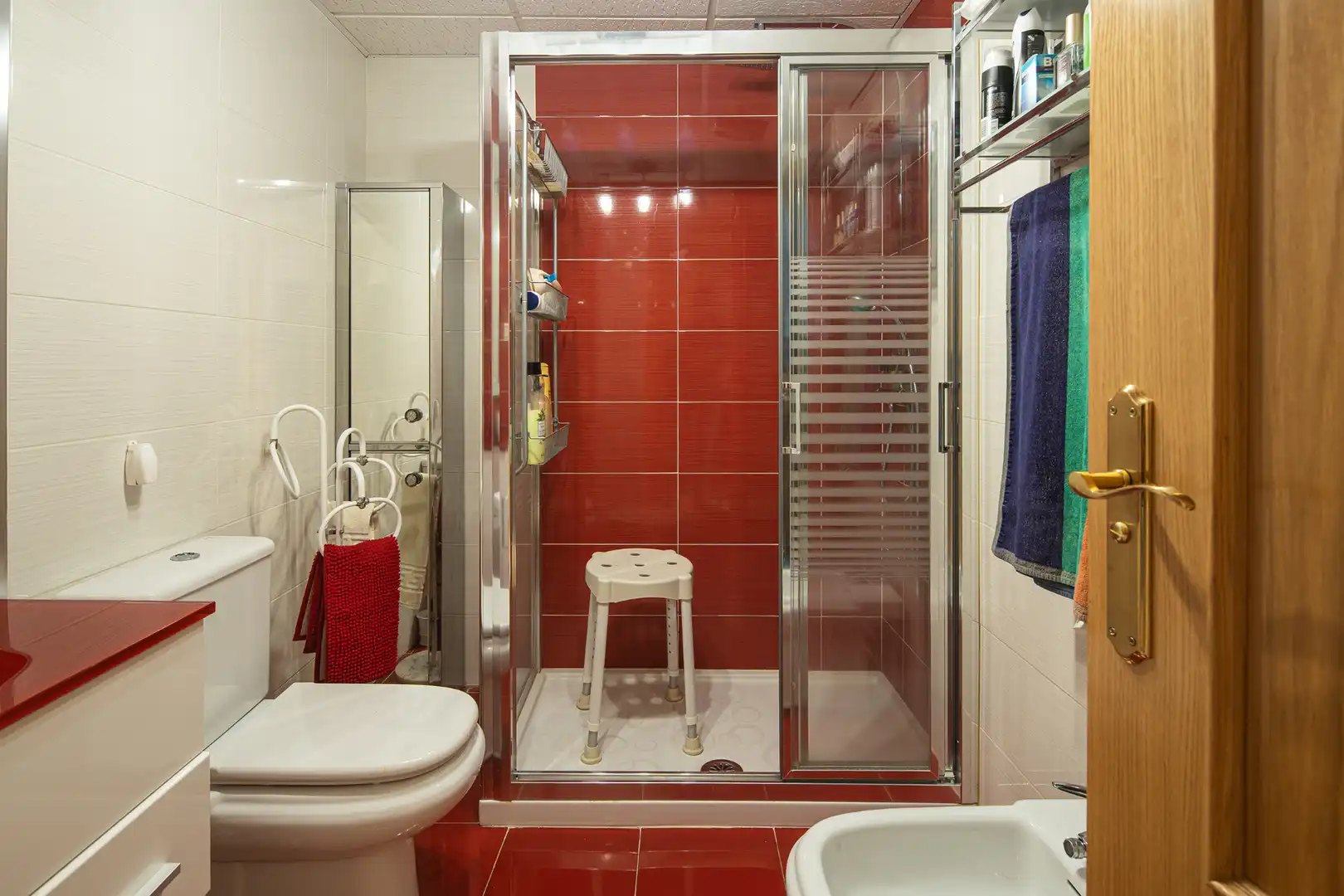 Baño de Piso en venta en Güéjar Sierra con Calefacción, Terraza y Trastero