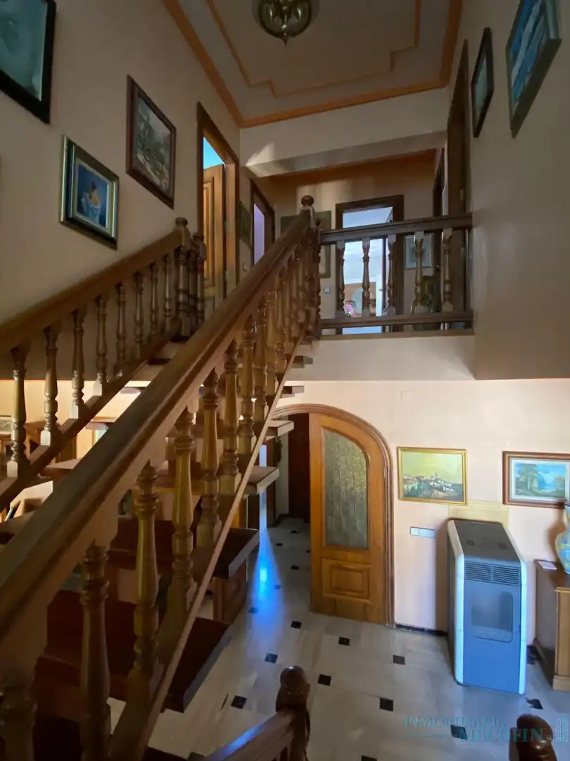 Casa o chalet en venta en La Nucia con Terraza, Trastero y Piscina