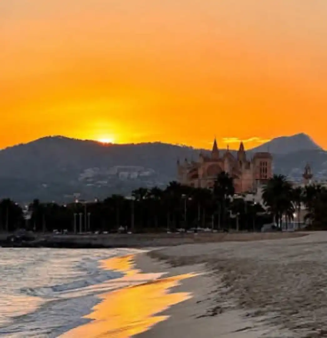 Vista exterior de Piso en venta en  Palma de Mallorca con Terraza y Balcón