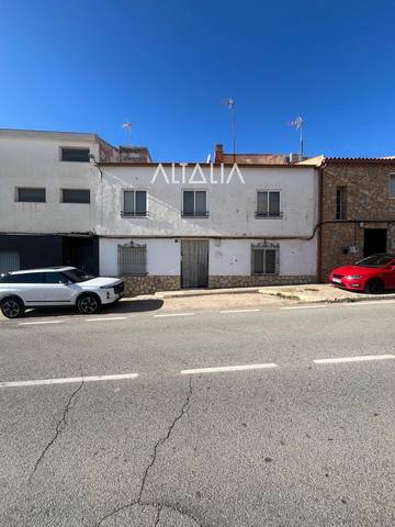 Casa-chalet en Venta en MELCHOR CANO en Belmonte