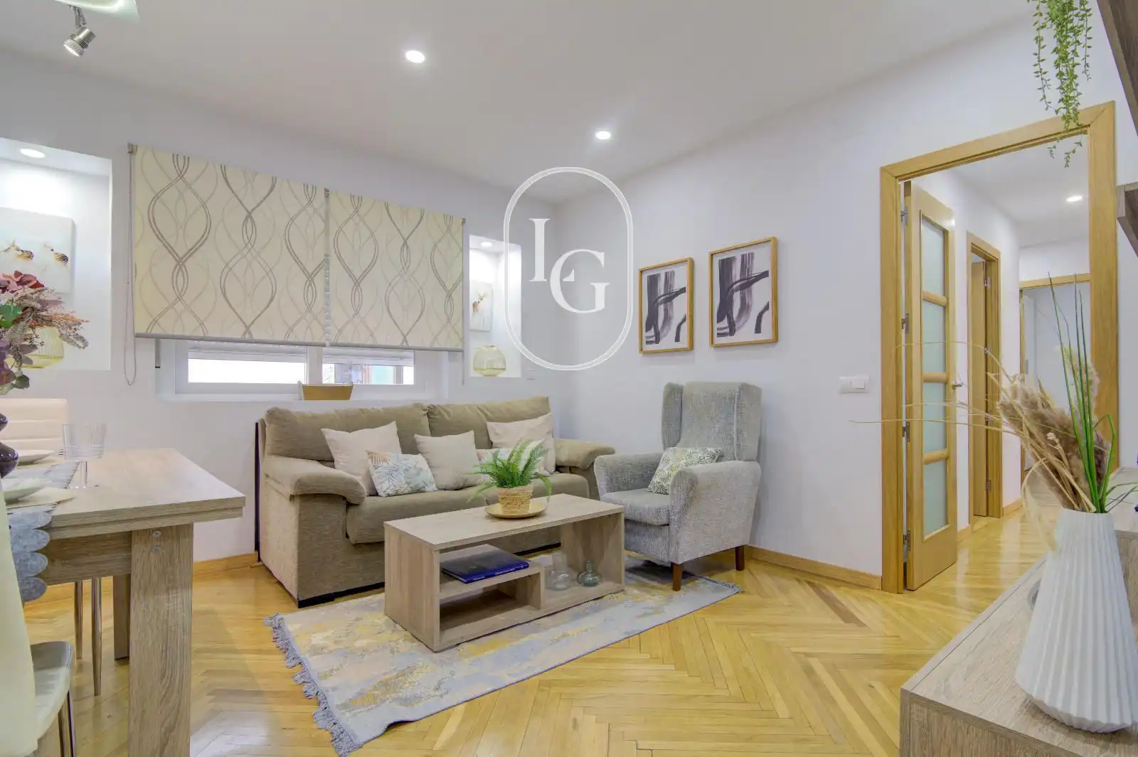 Flat with lift for sale in Juan Montalvo