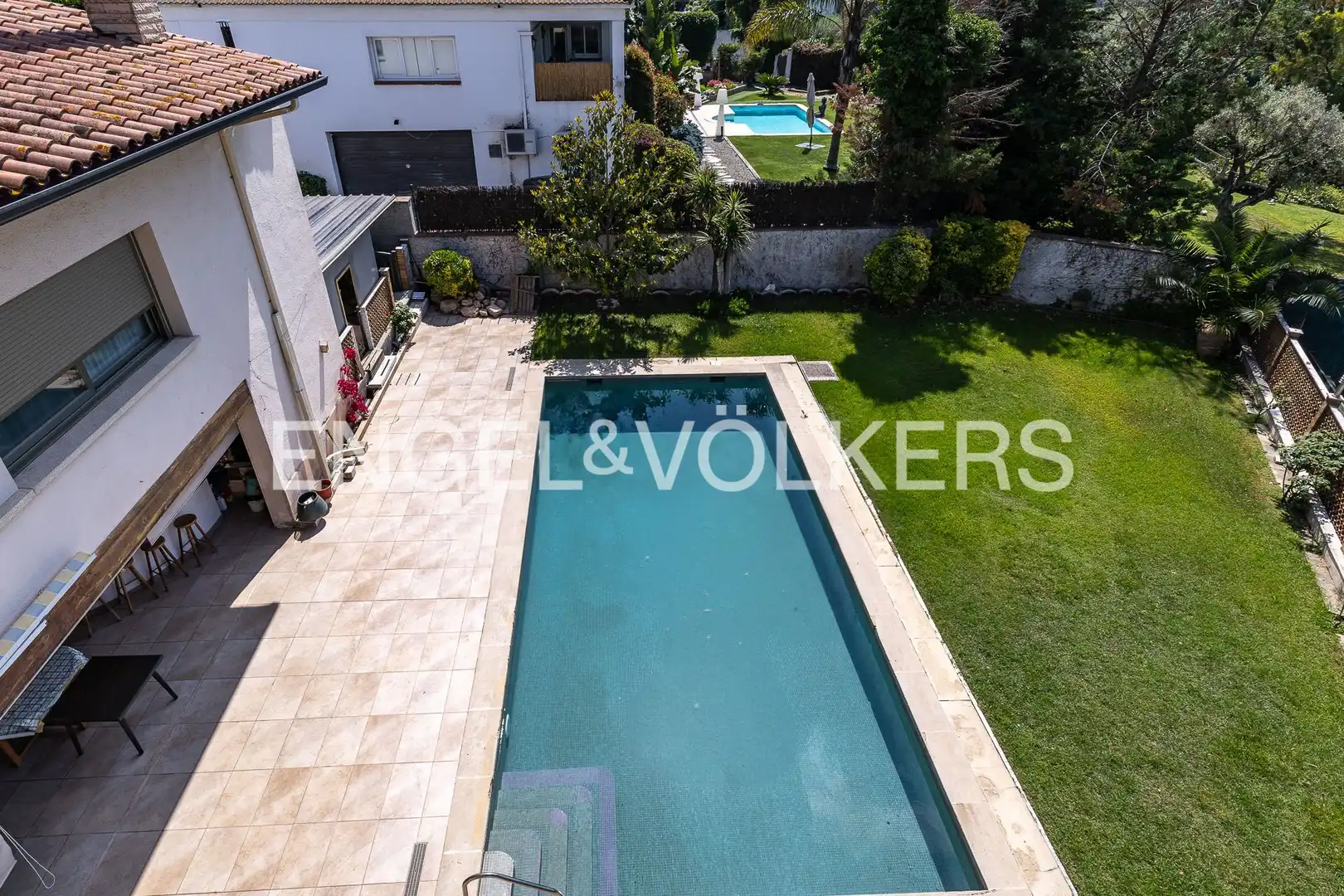 Piscina de Casa o chalet en venta en Canovelles con Aire acondicionado, Calefacción y Jardín privado