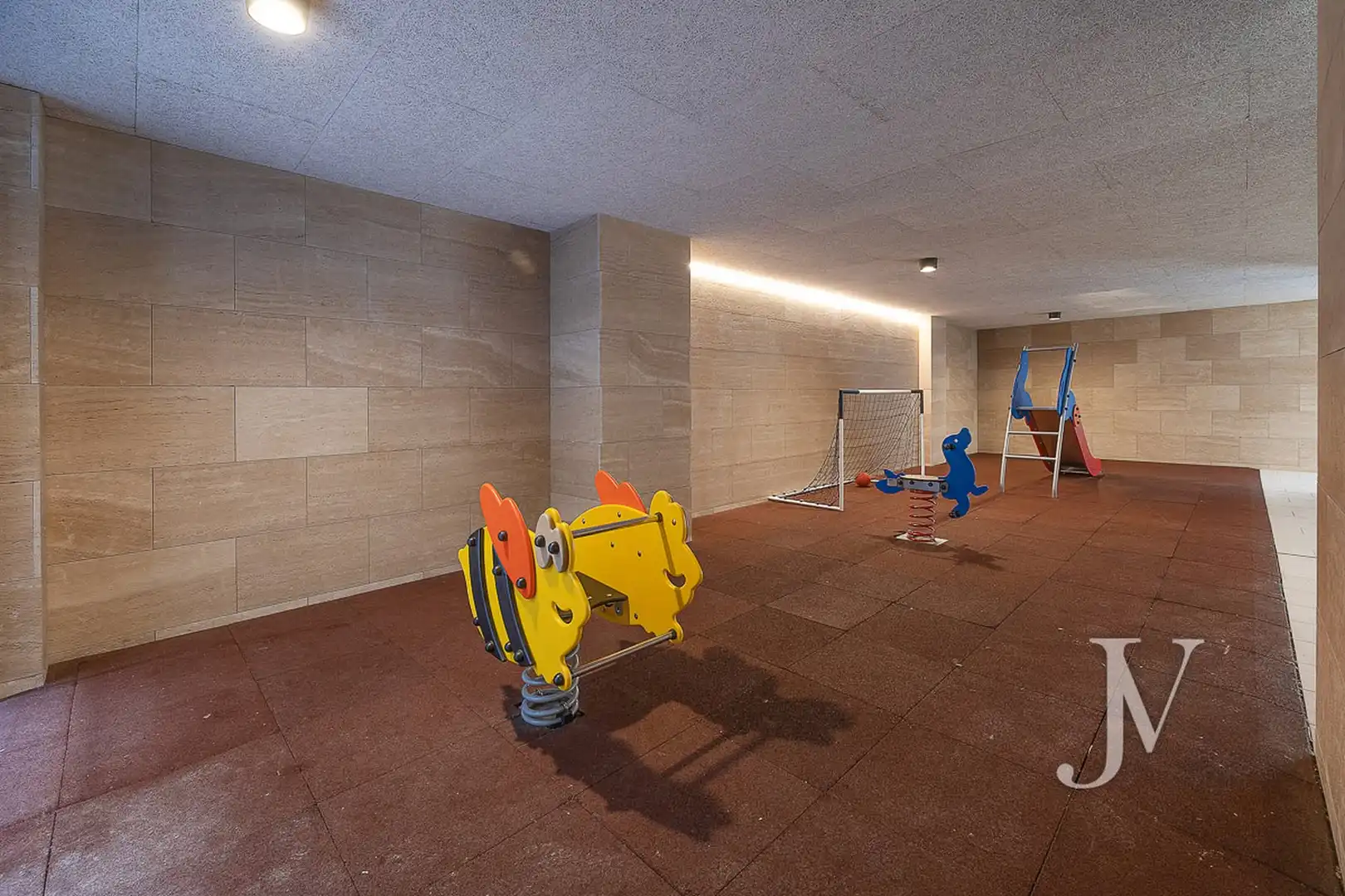 Duplexes for sale in Madrid  with Air Conditioner, Heating and Private garden