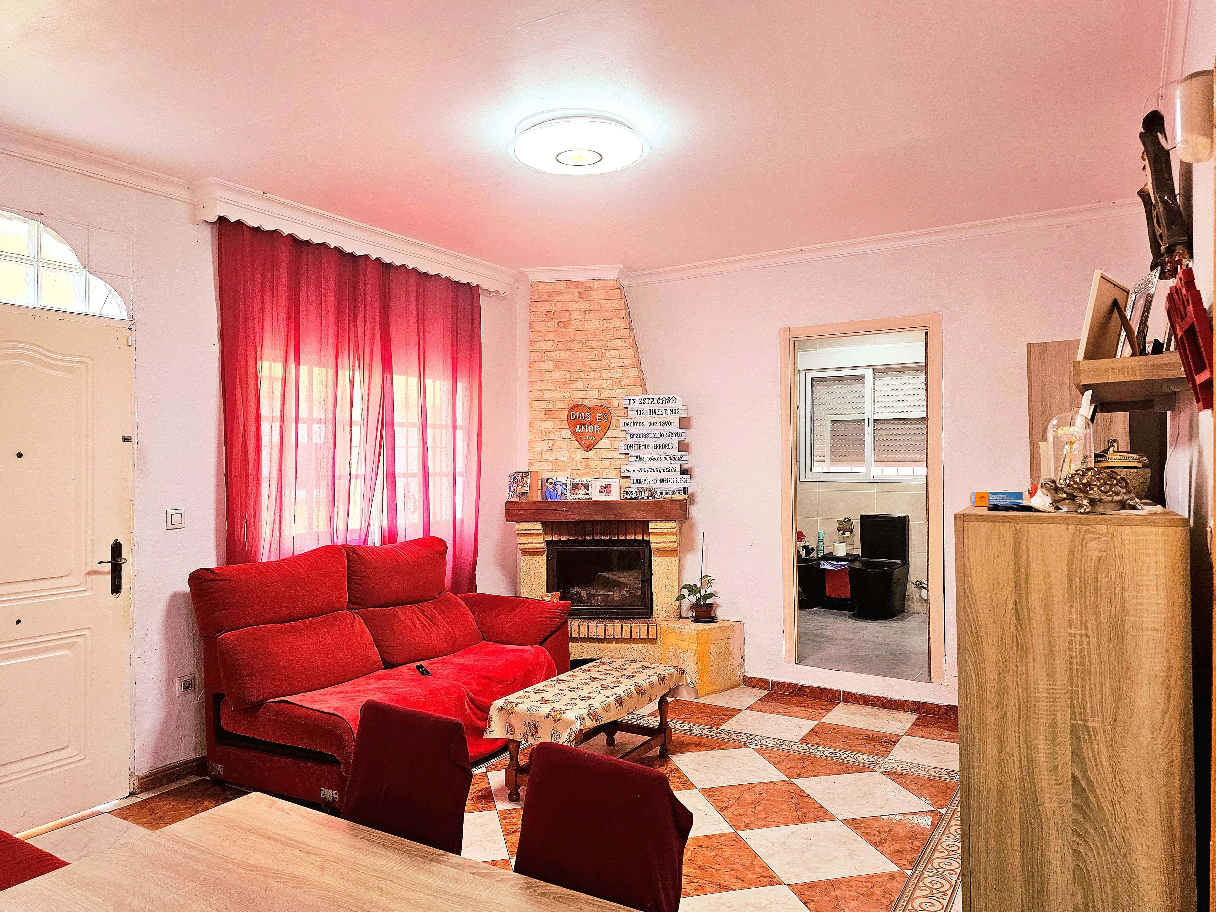 Sala d'estar de Casa o xalet en venda en San Roque amb Terrassa