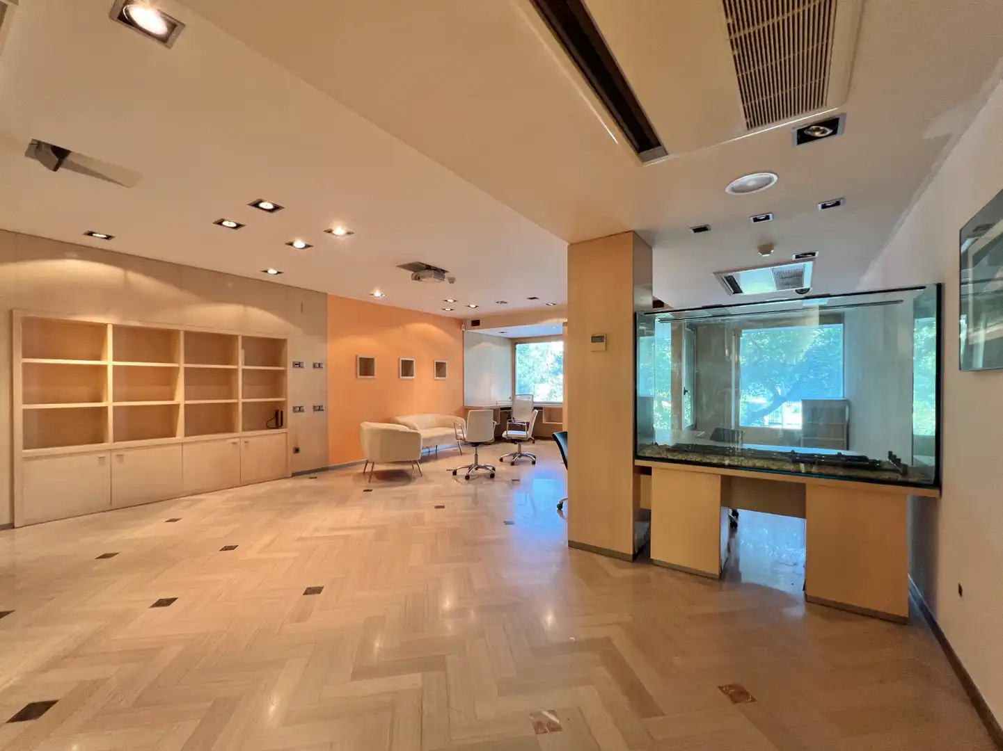 Office space to rent in Avinguda de Sant Jordi 29, imagen 2