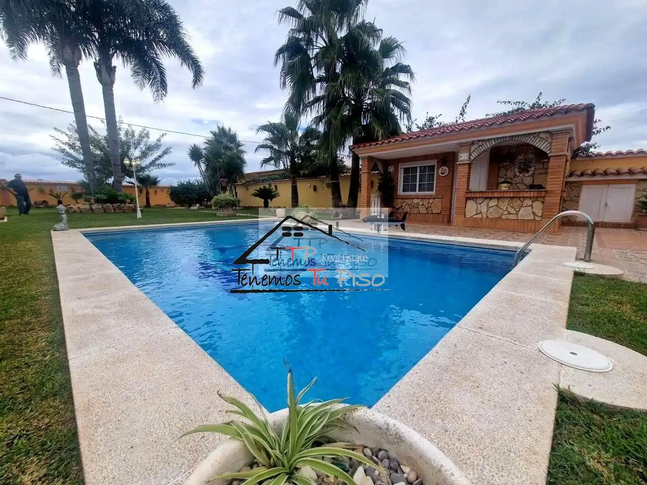 Piscina de Finca rústica en venda en Benicarló amb Jardí privat, Terrassa i Piscina