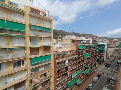 Vista exterior de Pis en venda en Cullera amb Calefacció, Terrassa i Moblat