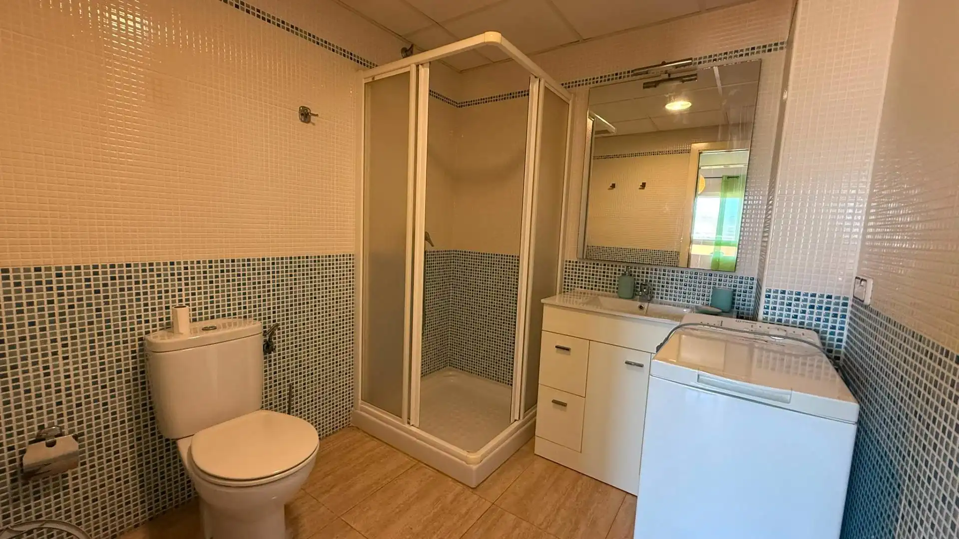 Bany de Apartament en venda en Águilas amb Aire condicionat, Calefacció i Terrassa