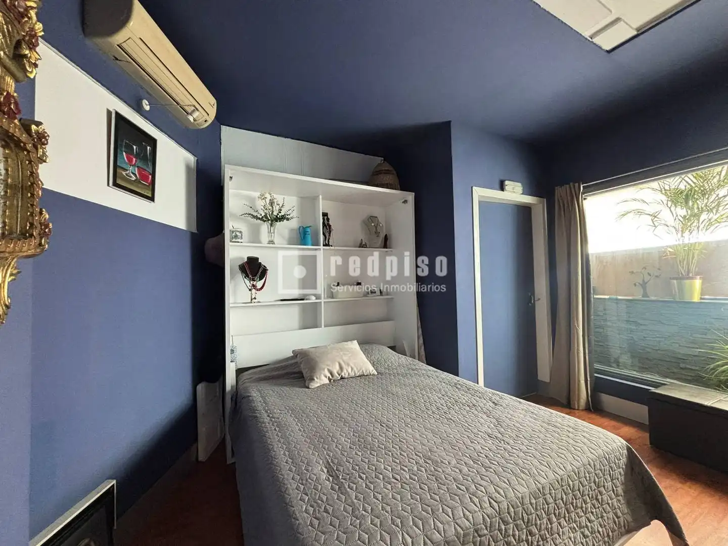 Habitación de Loft en venta en San Sebastián de los Reyes con Aire acondicionado