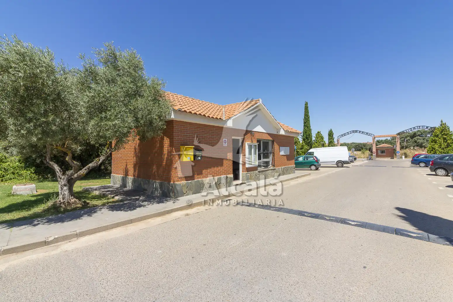 Vista exterior de Casa o chalet en venta en Pioz con Calefacción