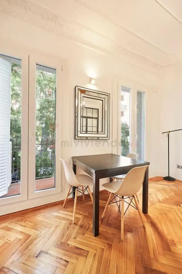 Comedor de Piso de alquiler en Chamberí