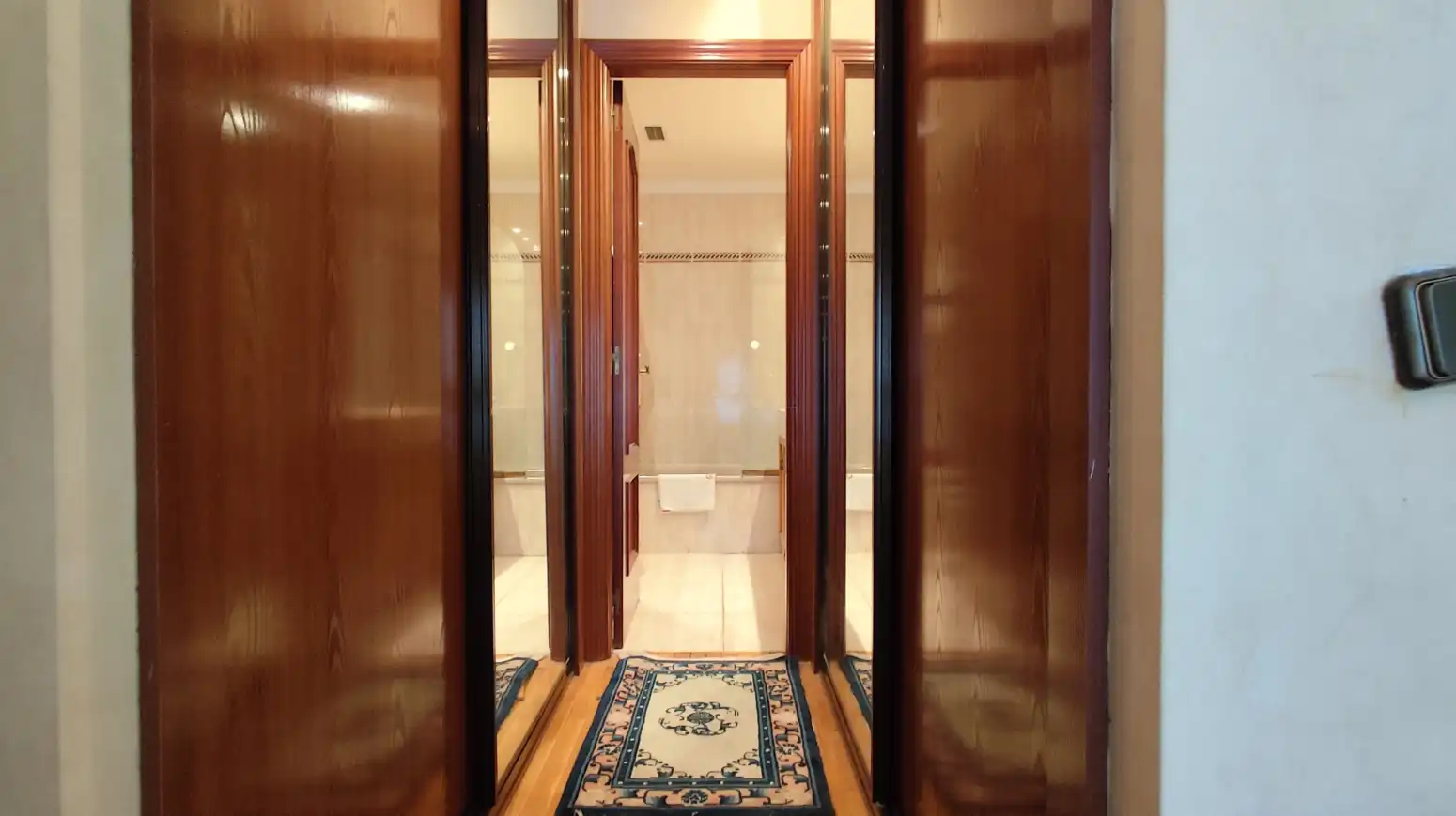 Houses for sale in  Logroño  with Air Conditioner, Heating and Parquet flooring