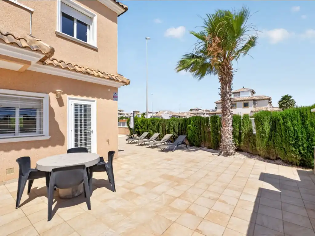 Terraza de Casa adosada en venta en Orihuela con Aire acondicionado, Jardín privado y Terraza