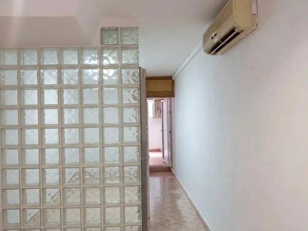 Monolocale con ascensore in vendita a Carrer LLUNAS DE, imagen 5