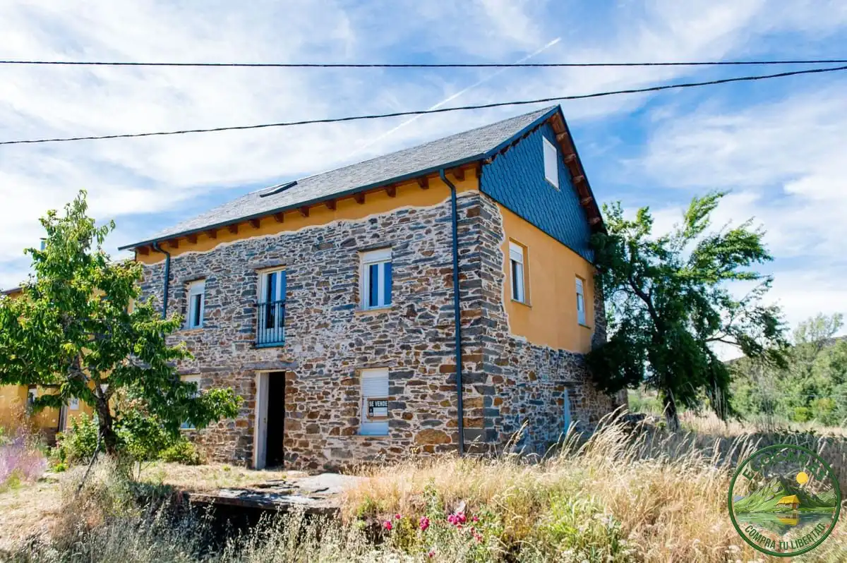 Chalet en venta en Villagatón
