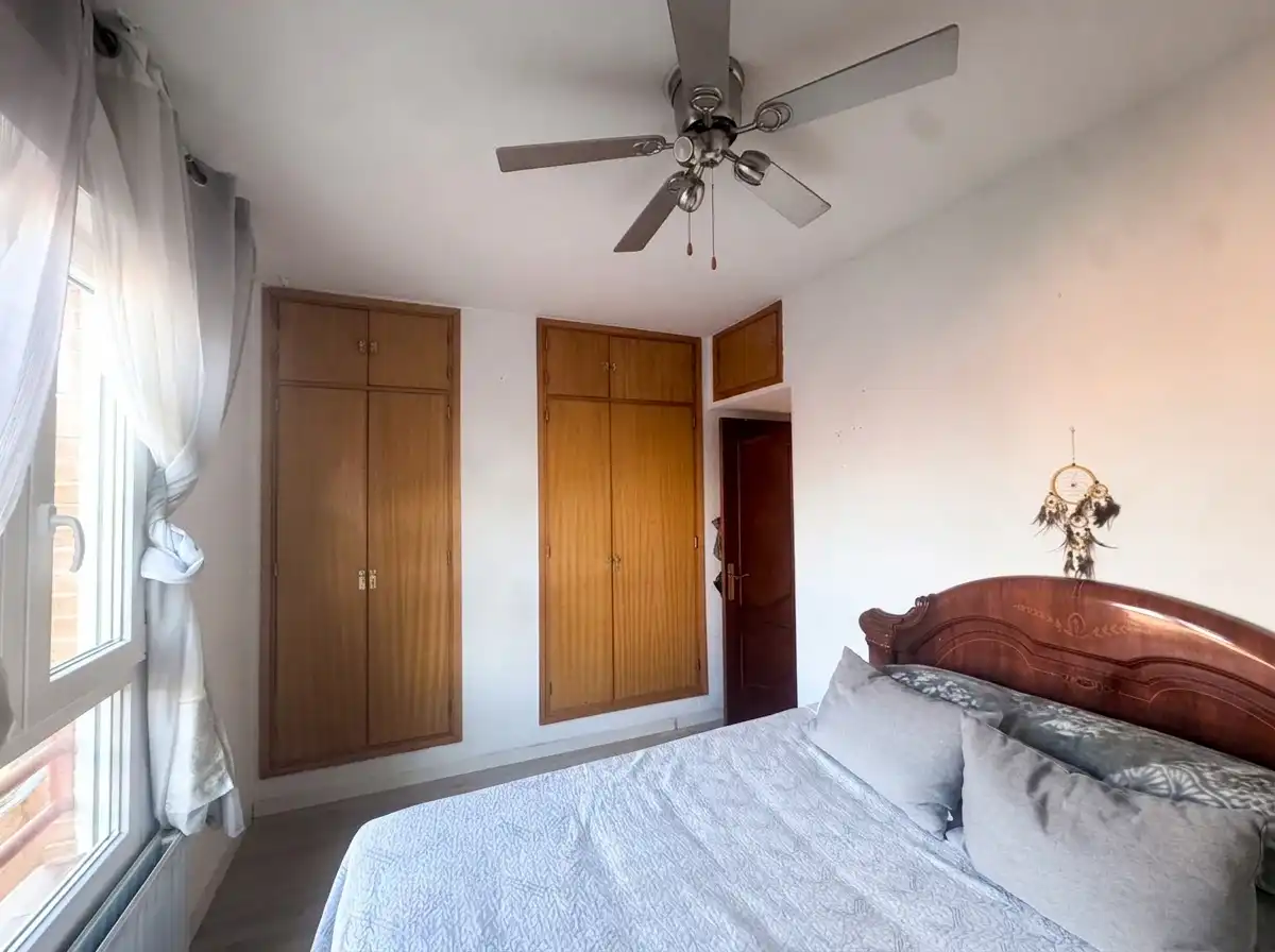 Habitación de Piso en venta en Madrid con Terraza