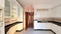 Kitchen of Flat for sale in Ourense Capital   with Heating and Storage room