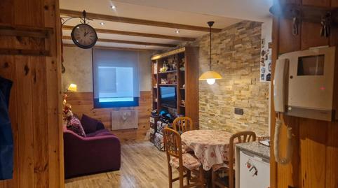 Foto 2 de Apartament en venda a Puebla de Lillo, León