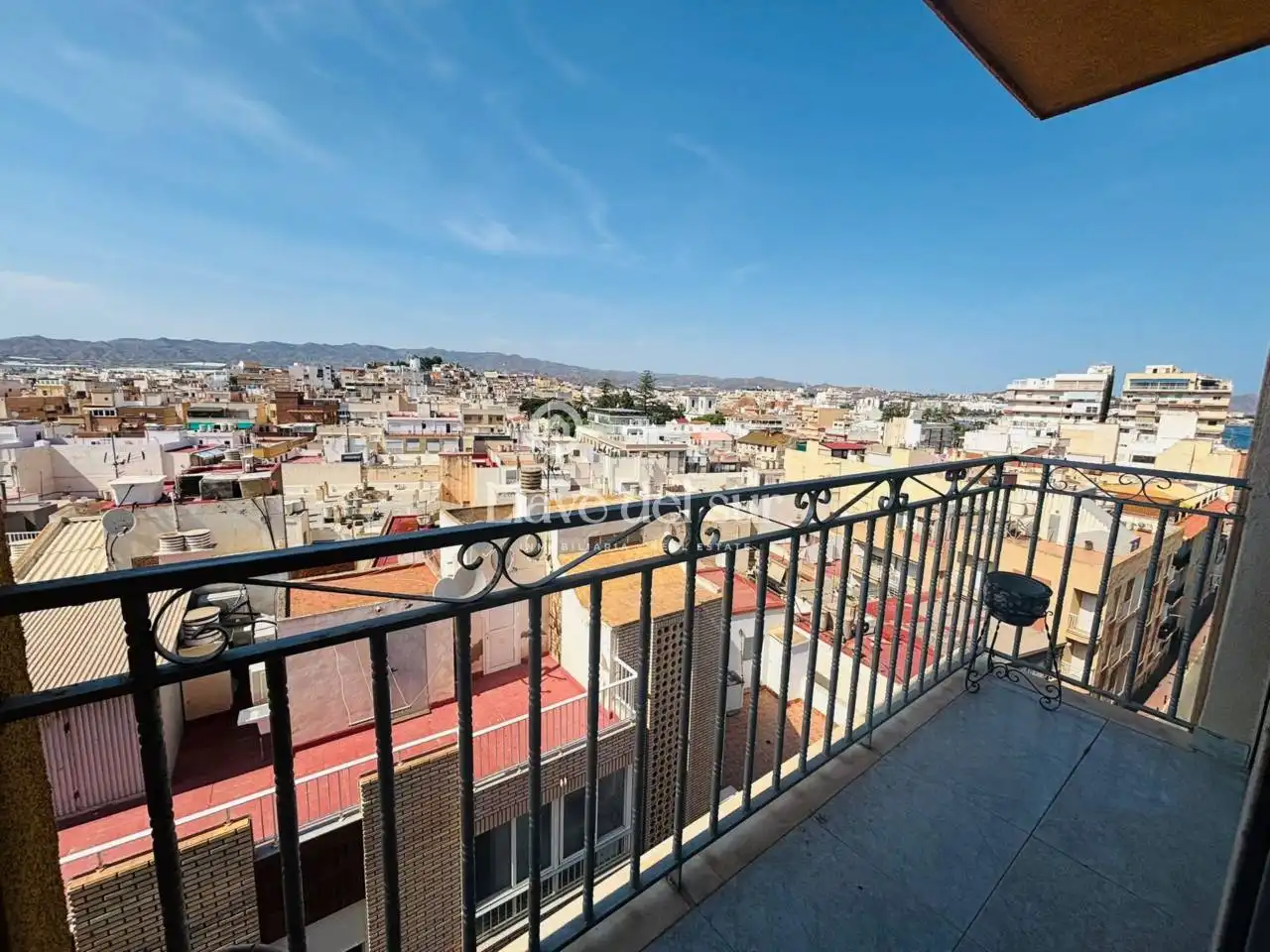 Außenansicht von Wohnung zum Verkauf in Águilas mit Möbliert und Balkon