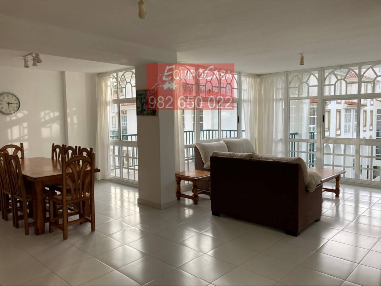 Living room of Duplex to rent in O Grove    with Terrace, Furnished and Balcony
