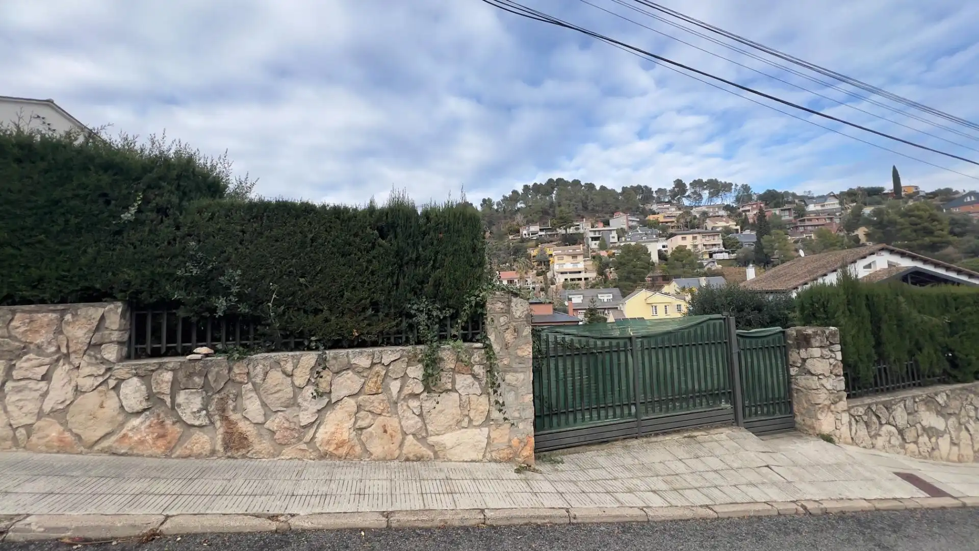 Außenansicht von Residential zum Verkauf in Pallejà