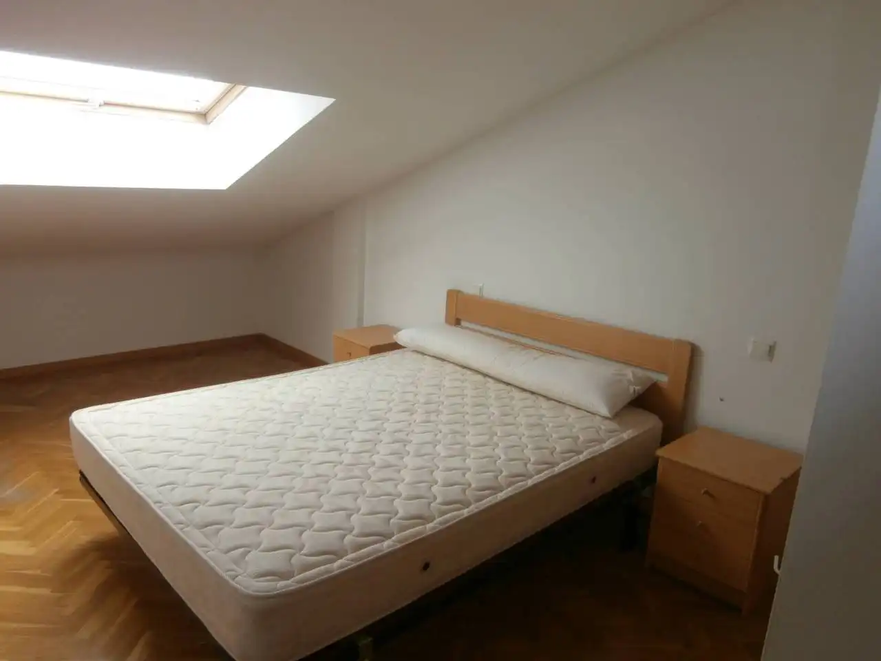 Schlafzimmer von Maisonette zur Miete in Toledo mit Heizung, Möbliert und Balkon