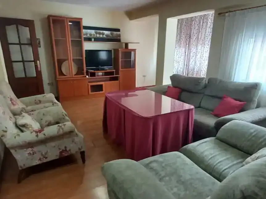 Sala de estar de Piso en venta en Mérida con Aire acondicionado, Parquet y Trastero