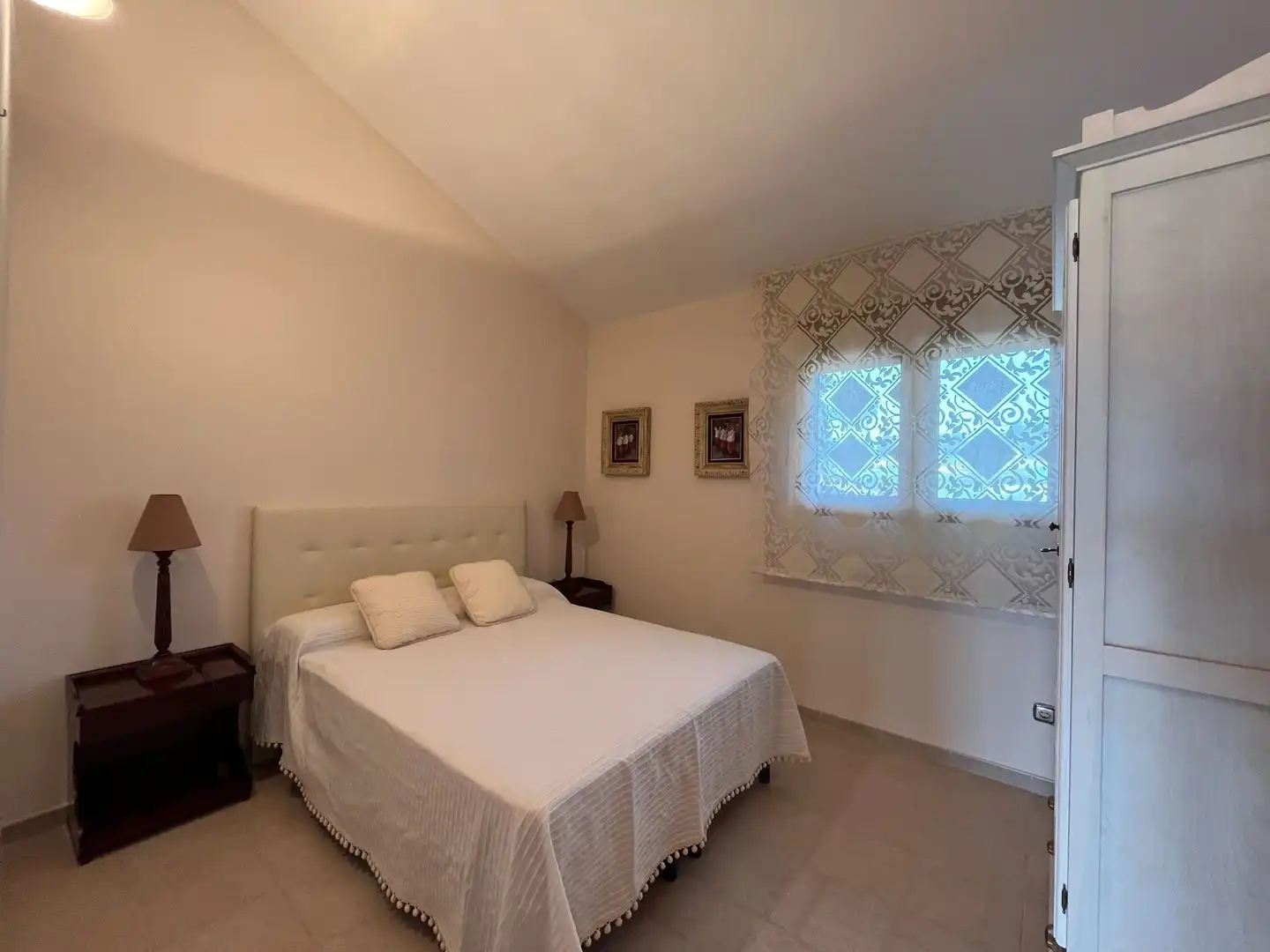 Dormitori de Casa o xalet en venda en Ontinyent amb Aire condicionat, Calefacció i Jardí privat