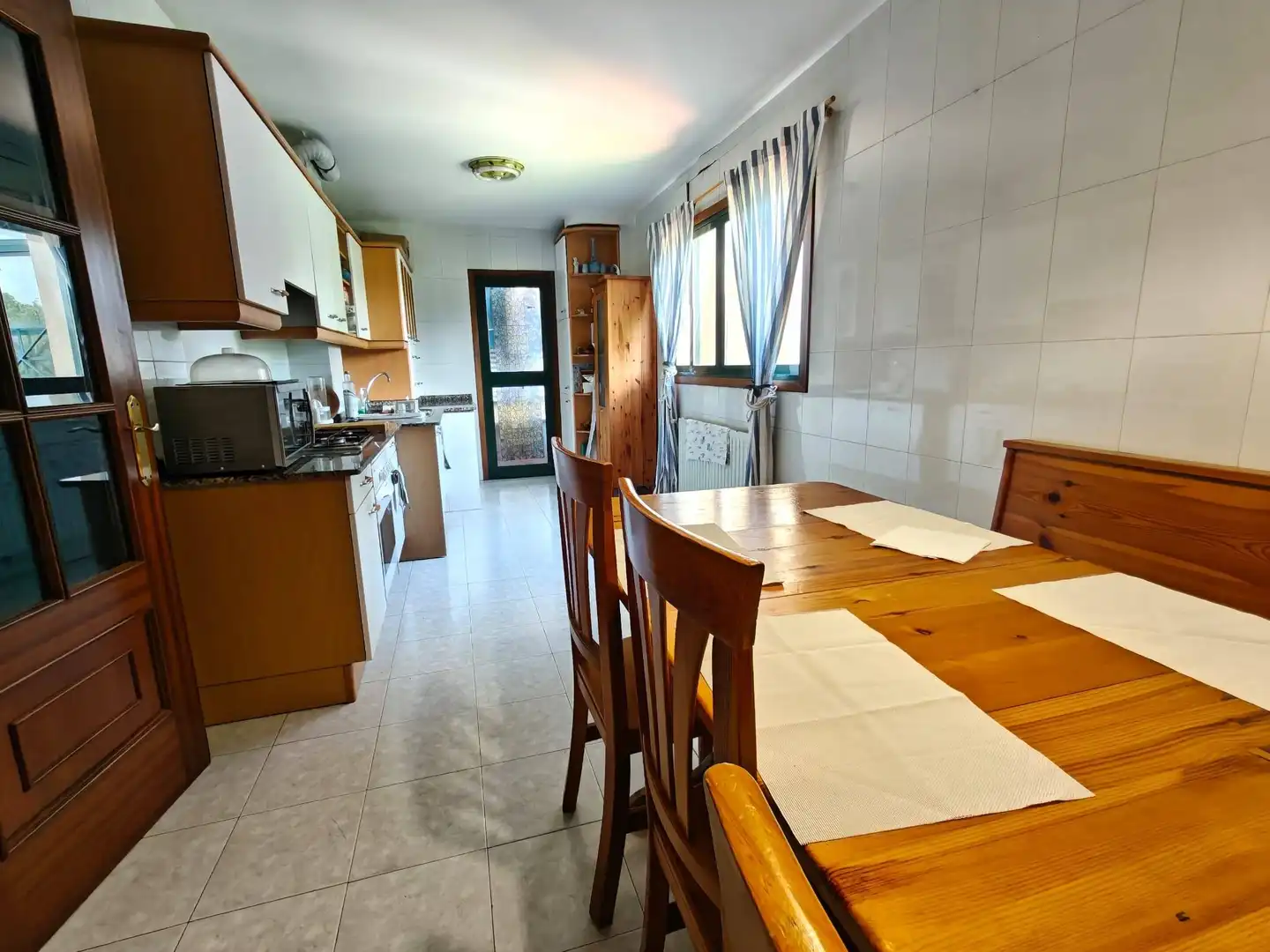 Küche von Maisonette zum Verkauf in Ames mit Abstellraum, Möbliert und Gemeinschaftspool