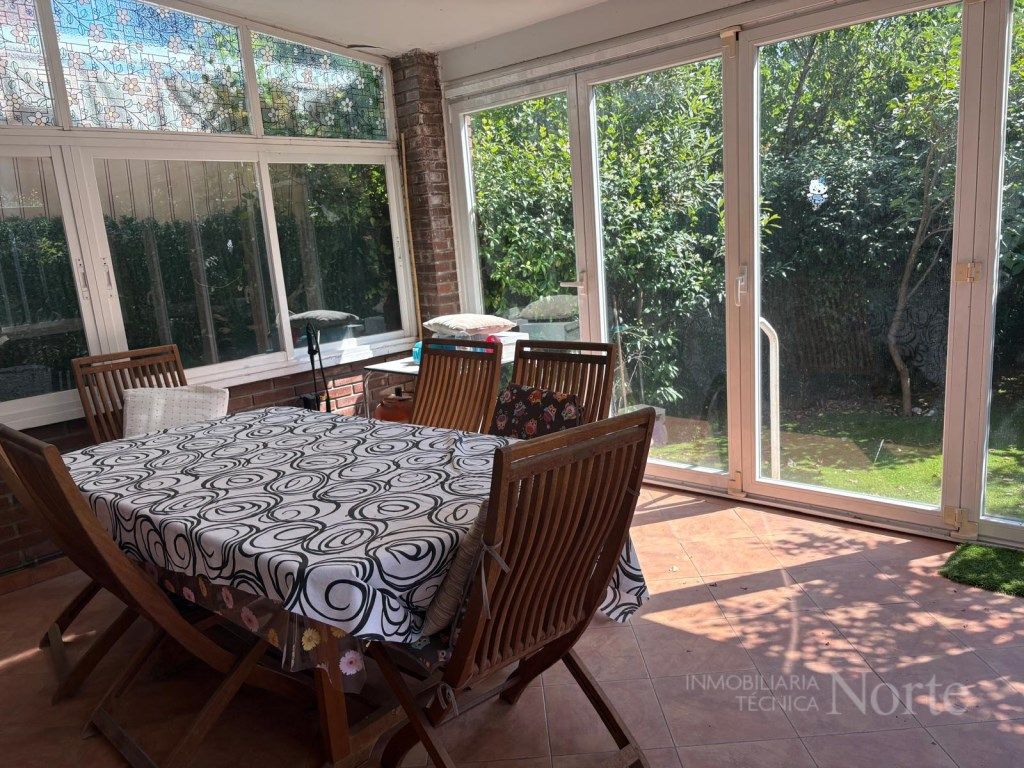 Garden of House or chalet for sale in Ajalvir